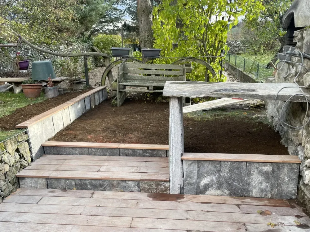 Aménagement d'espace vert près de Coucouron